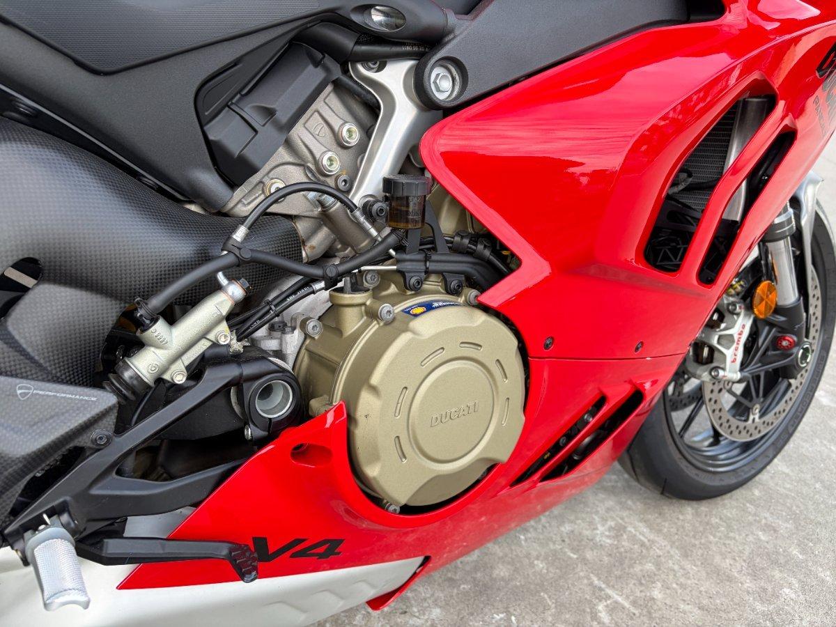 2022 DUCATI PANIGALE V4 SPORTS