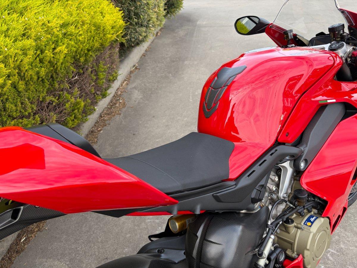 2022 DUCATI PANIGALE V4 SPORTS