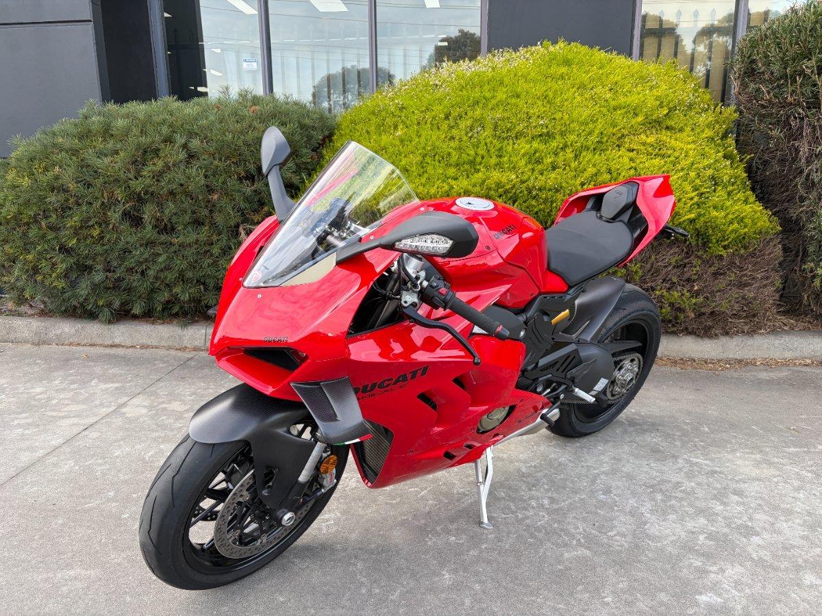 2022 DUCATI PANIGALE V4 SPORTS
