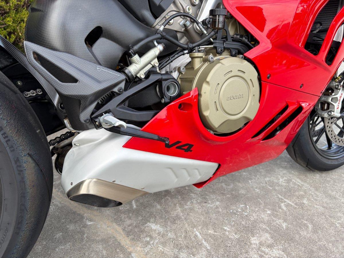 2022 DUCATI PANIGALE V4 SPORTS
