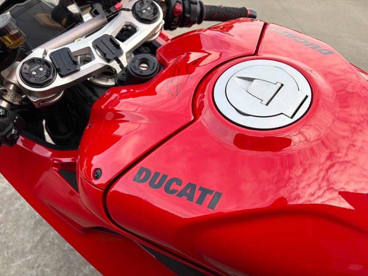 2022 DUCATI PANIGALE V4 SPORTS