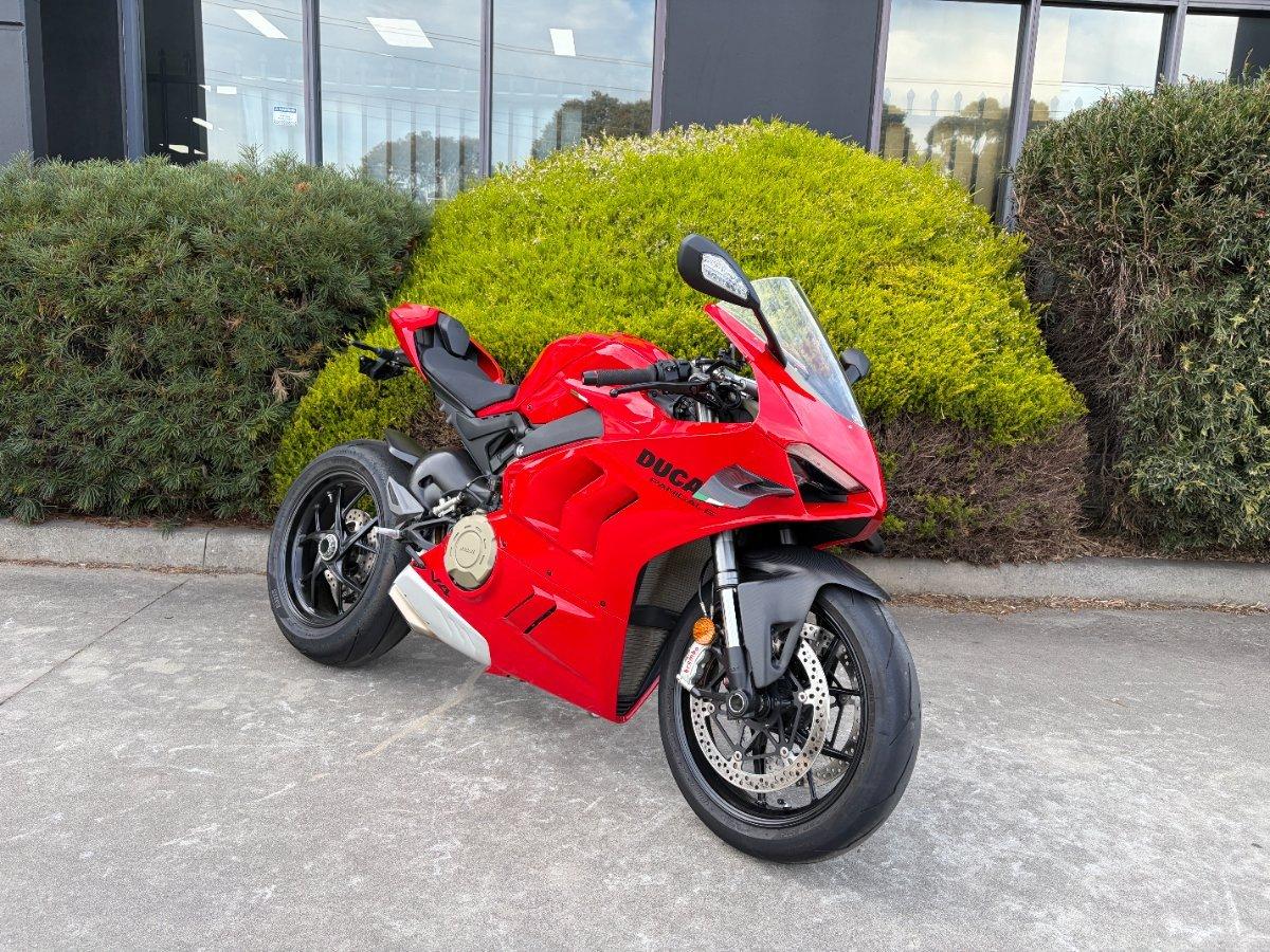 2022 DUCATI PANIGALE V4 SPORTS