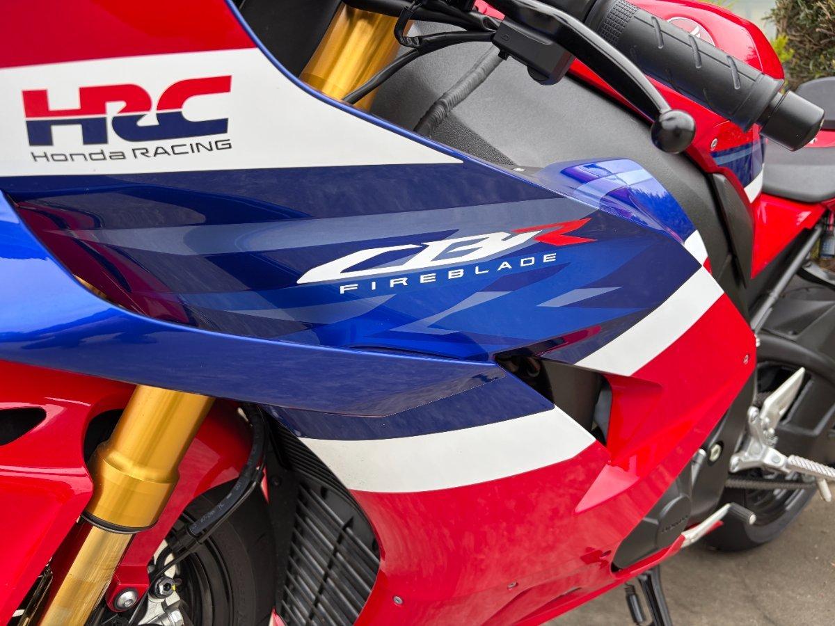 2025 HONDA CBR1000RR-R SP (FIREBLADE) ABS SPORTS