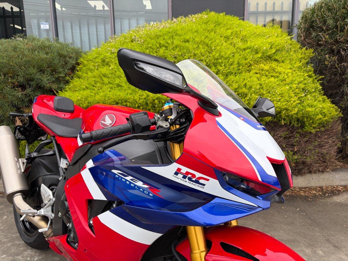 2025 HONDA CBR1000RR-R SP (FIREBLADE) ABS SPORTS