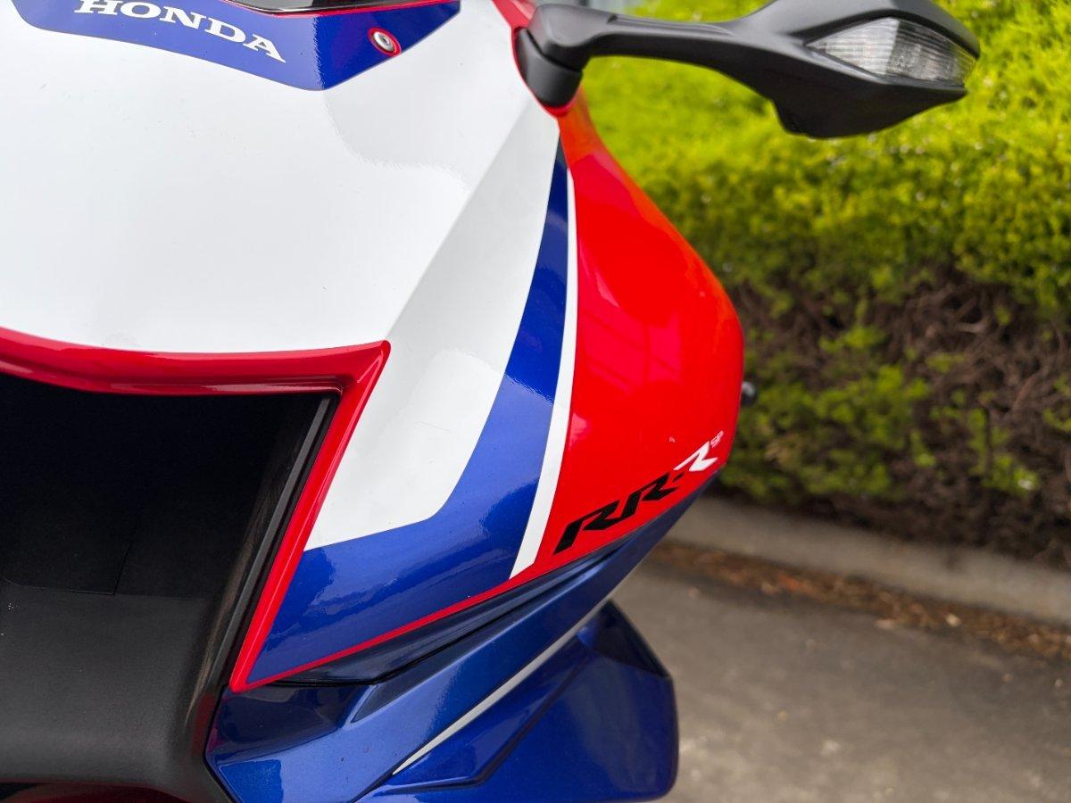 2025 HONDA CBR1000RR-R SP (FIREBLADE) ABS SPORTS