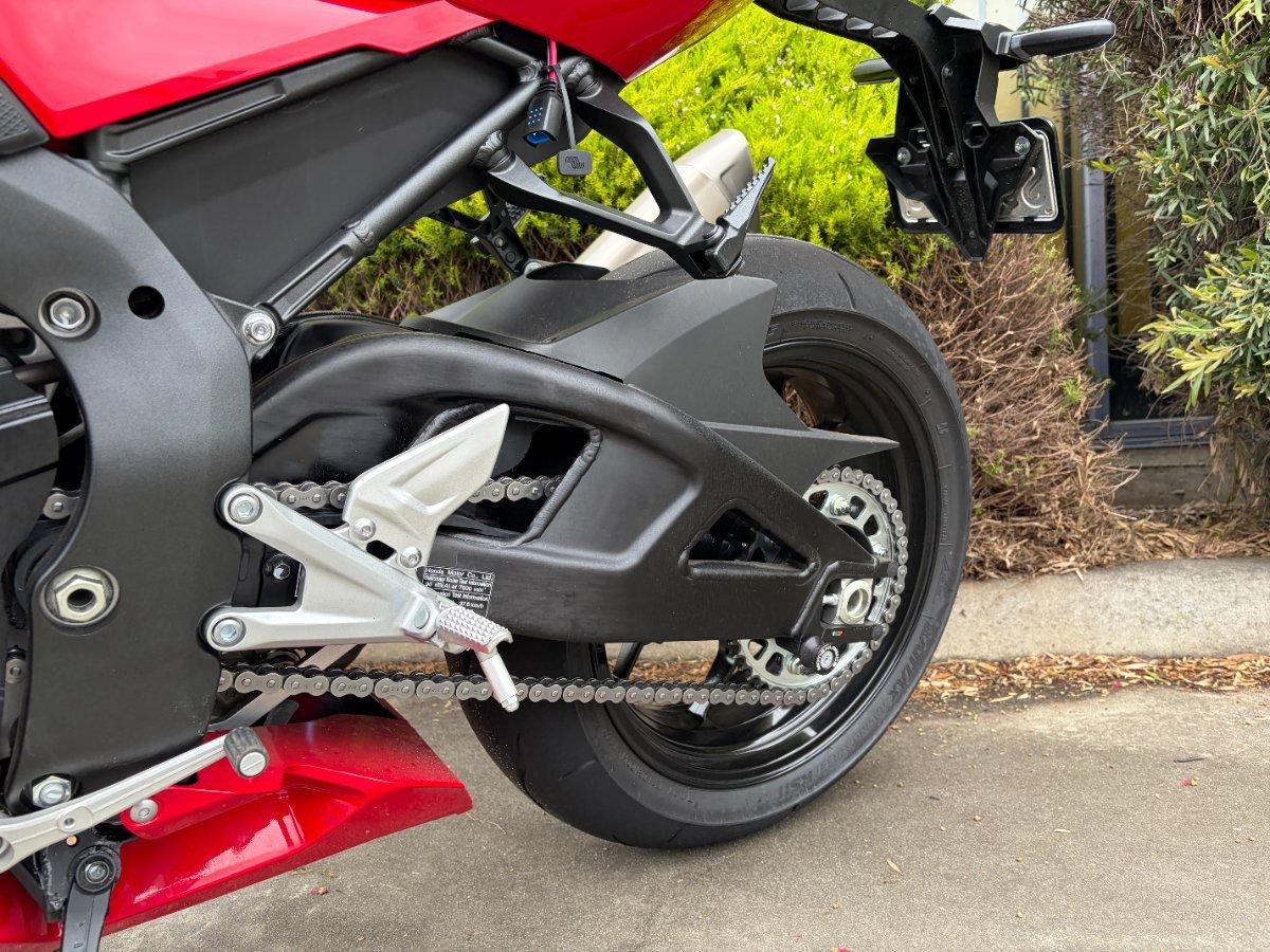 2025 HONDA CBR1000RR-R SP (FIREBLADE) ABS SPORTS