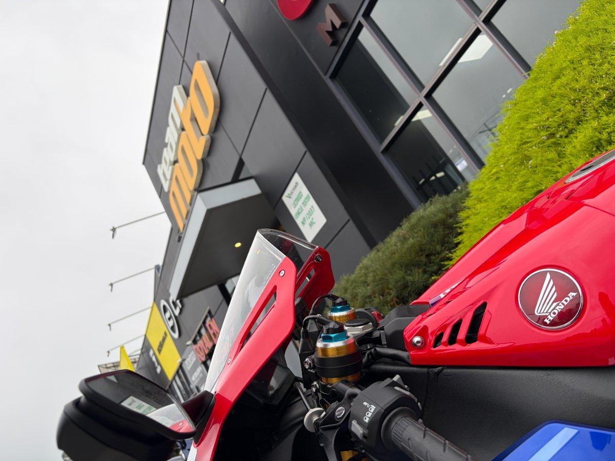2025 HONDA CBR1000RR-R SP (FIREBLADE) ABS SPORTS