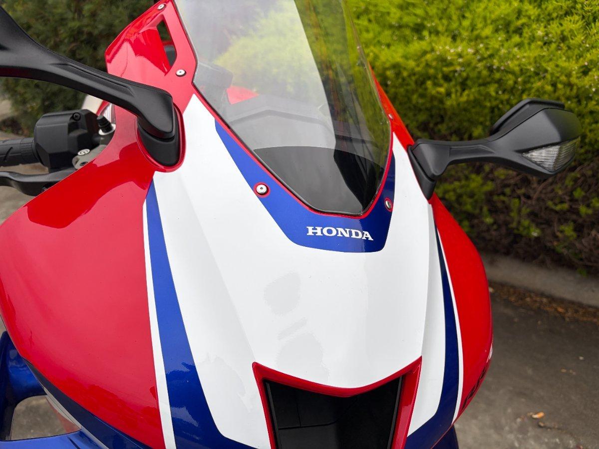 2025 HONDA CBR1000RR-R SP (FIREBLADE) ABS SPORTS