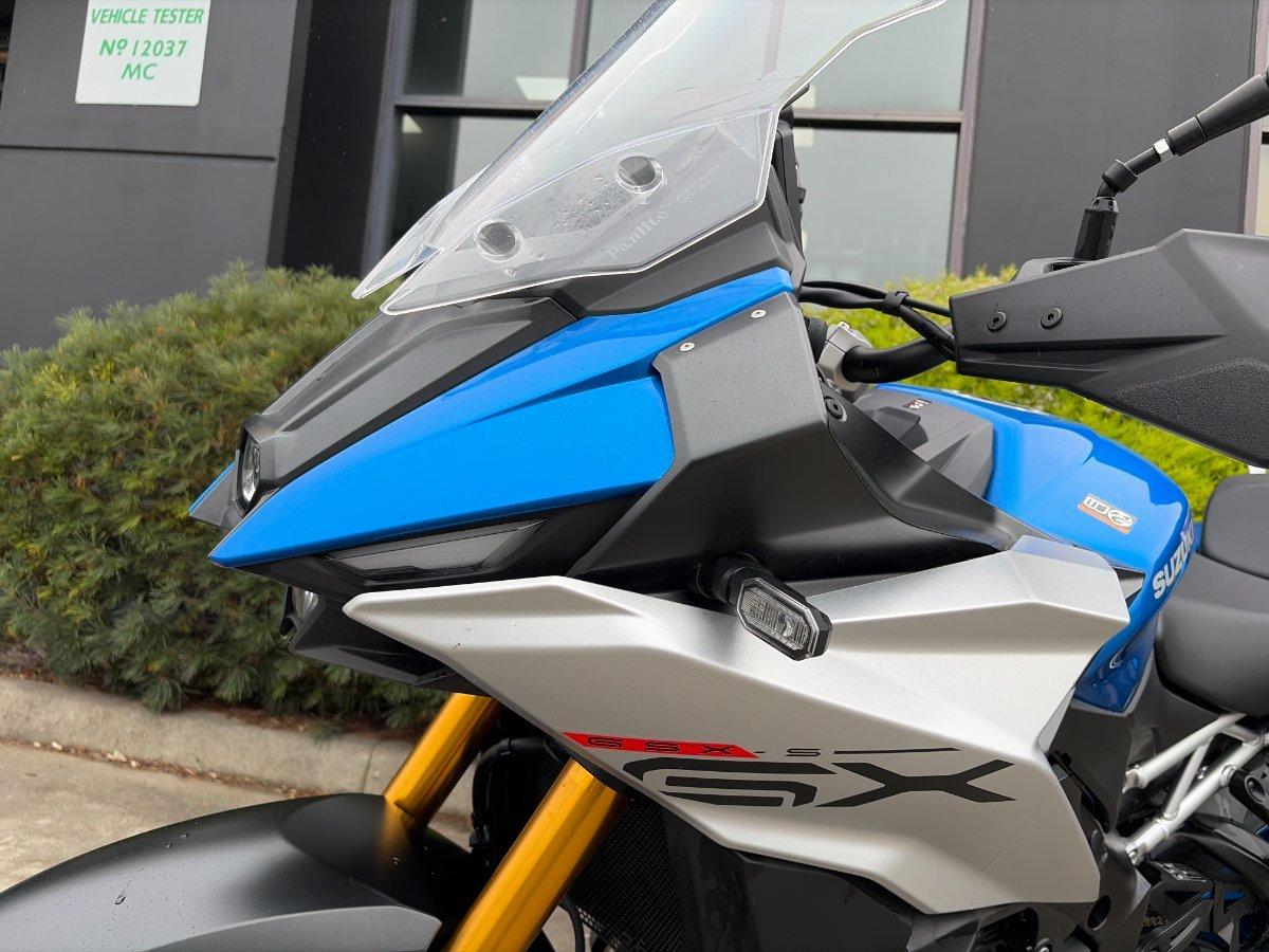 2024 SUZUKI GSX-S1000 ROAD