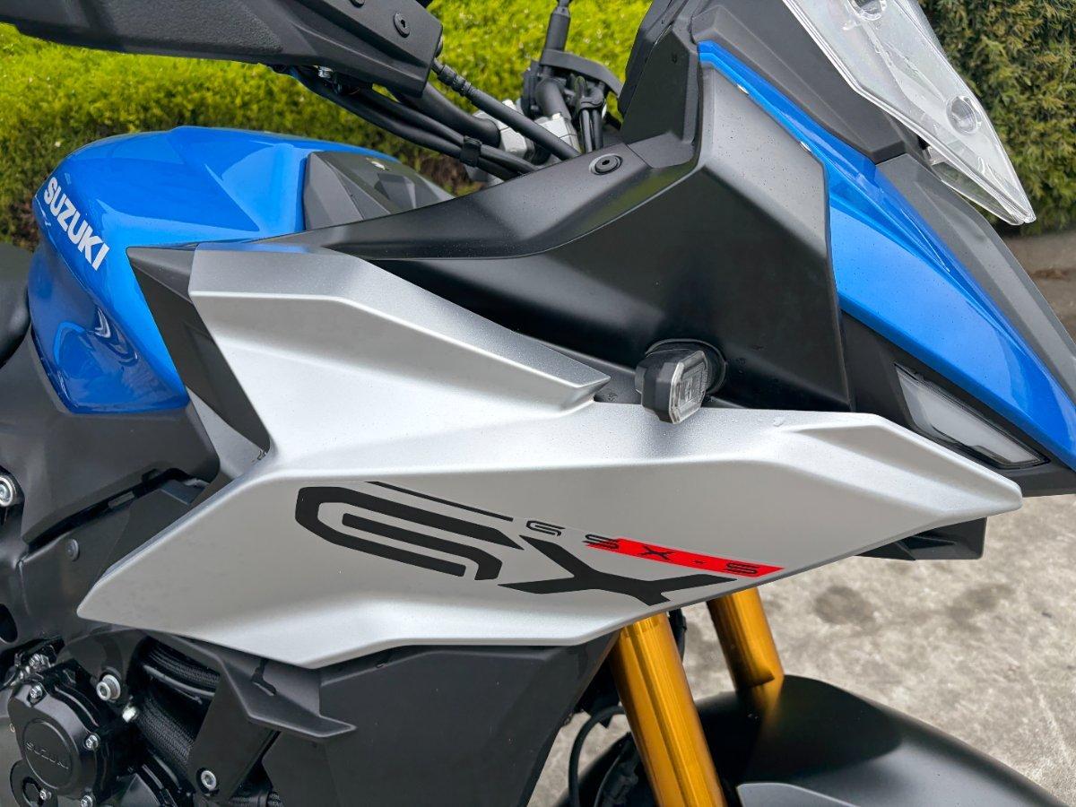 2024 SUZUKI GSX-S1000 ROAD