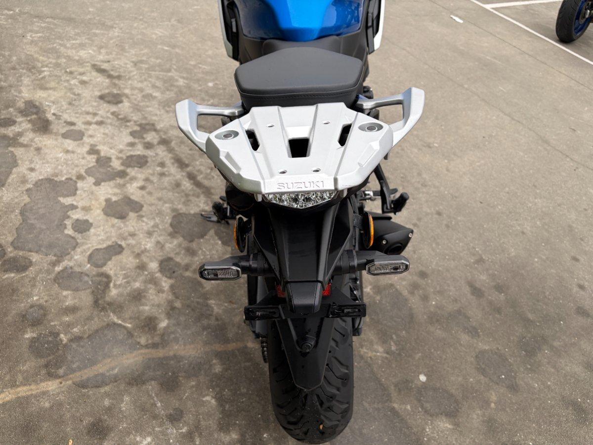 2024 SUZUKI GSX-S1000 ROAD