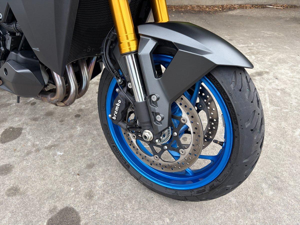 2024 SUZUKI GSX-S1000 ROAD