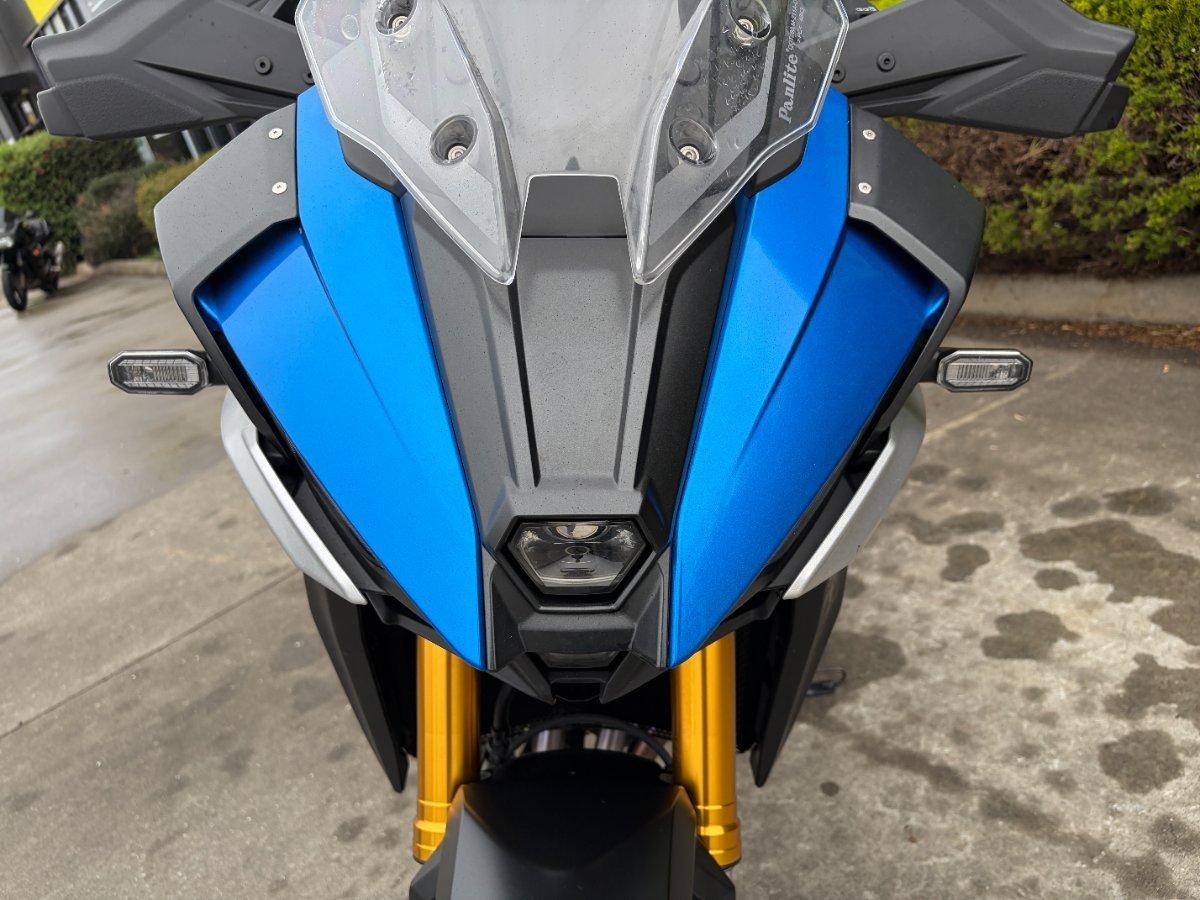 2024 SUZUKI GSX-S1000 ROAD
