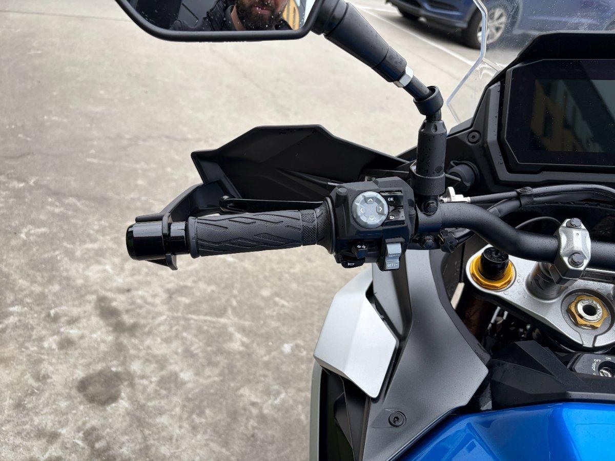 2024 SUZUKI GSX-S1000 ROAD