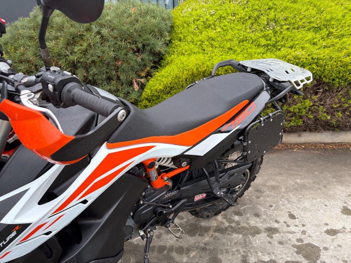 2019 KTM 790 ADVENTURE R DUAL SPORTS