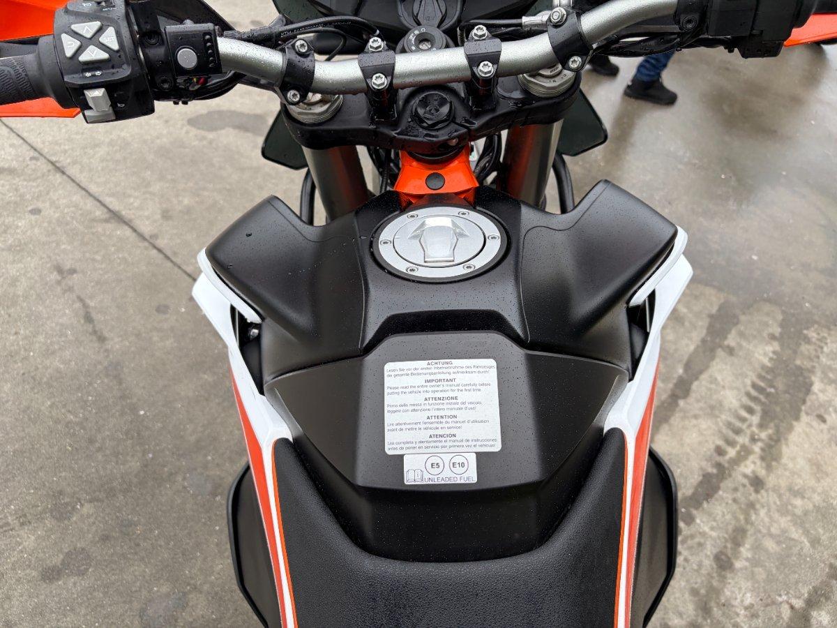 2019 KTM 790 ADVENTURE R DUAL SPORTS