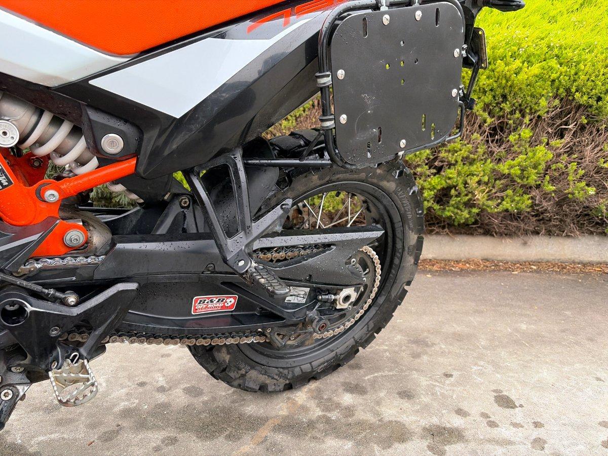 2019 KTM 790 ADVENTURE R DUAL SPORTS