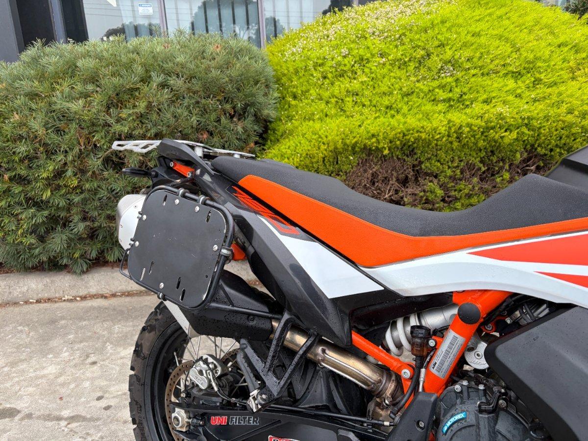 2019 KTM 790 ADVENTURE R DUAL SPORTS