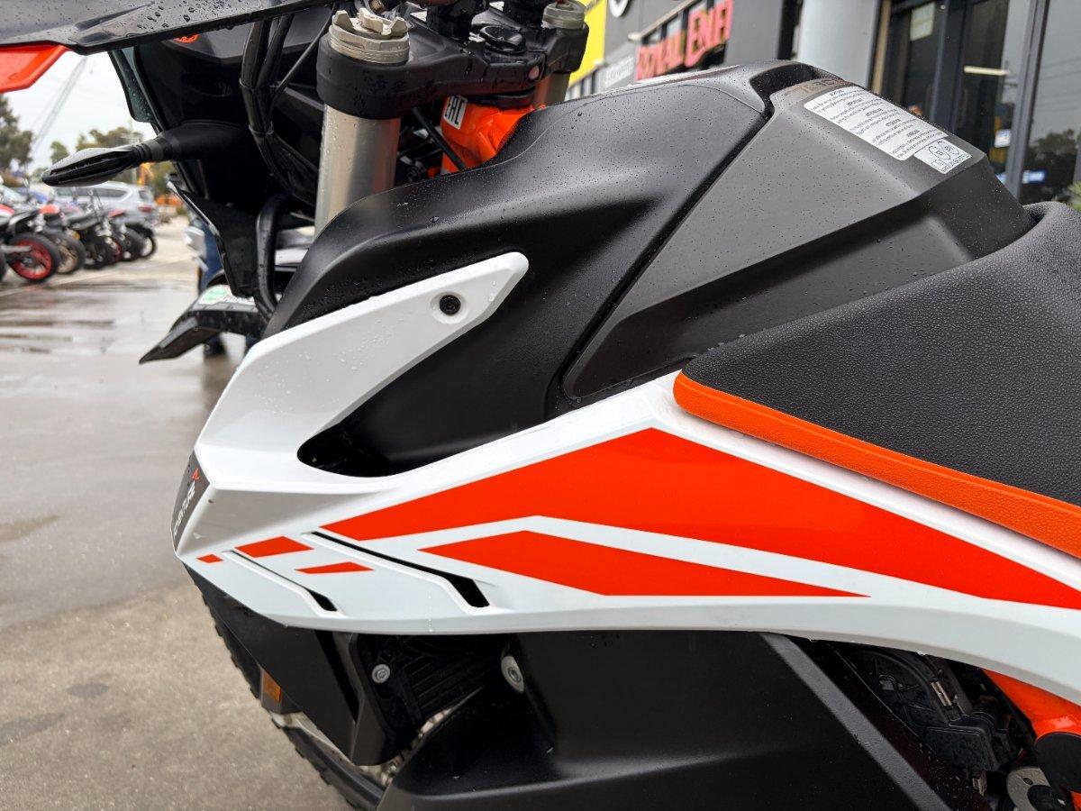 2019 KTM 790 ADVENTURE R DUAL SPORTS
