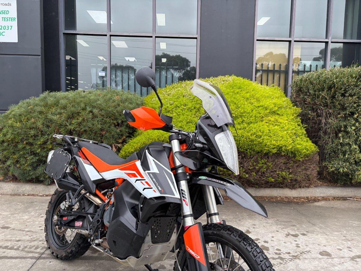 2019 KTM 790 ADVENTURE R DUAL SPORTS