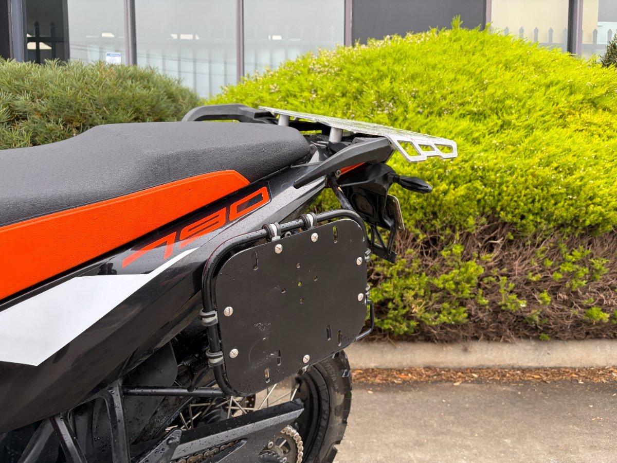 2019 KTM 790 ADVENTURE R DUAL SPORTS