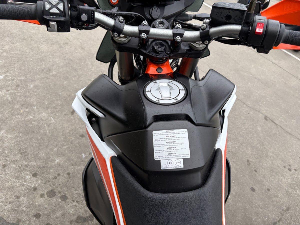 2019 KTM 790 ADVENTURE R DUAL SPORTS