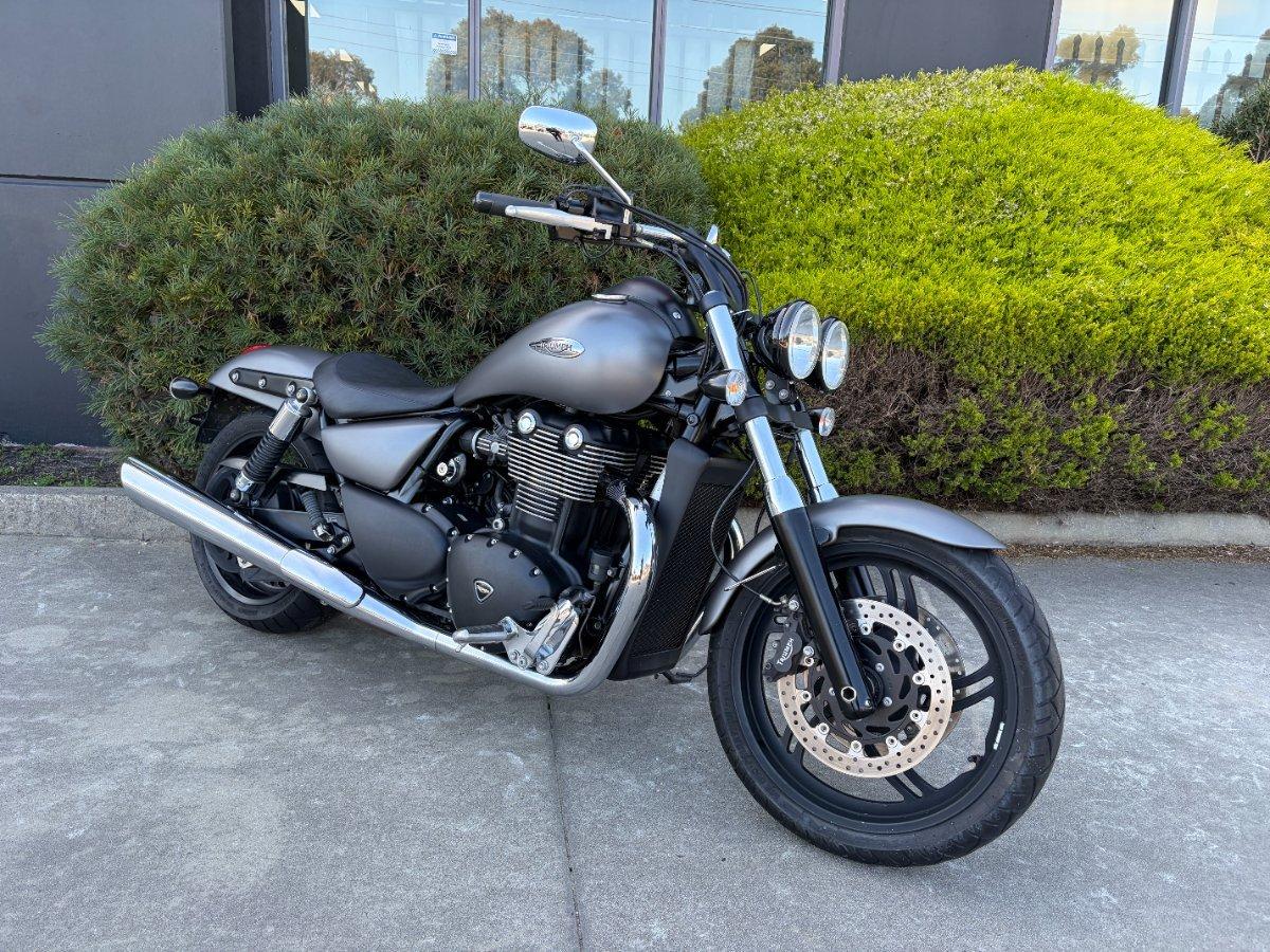 2015 TRIUMPH THUNDERBIRD STORM (ABS) CRUISER