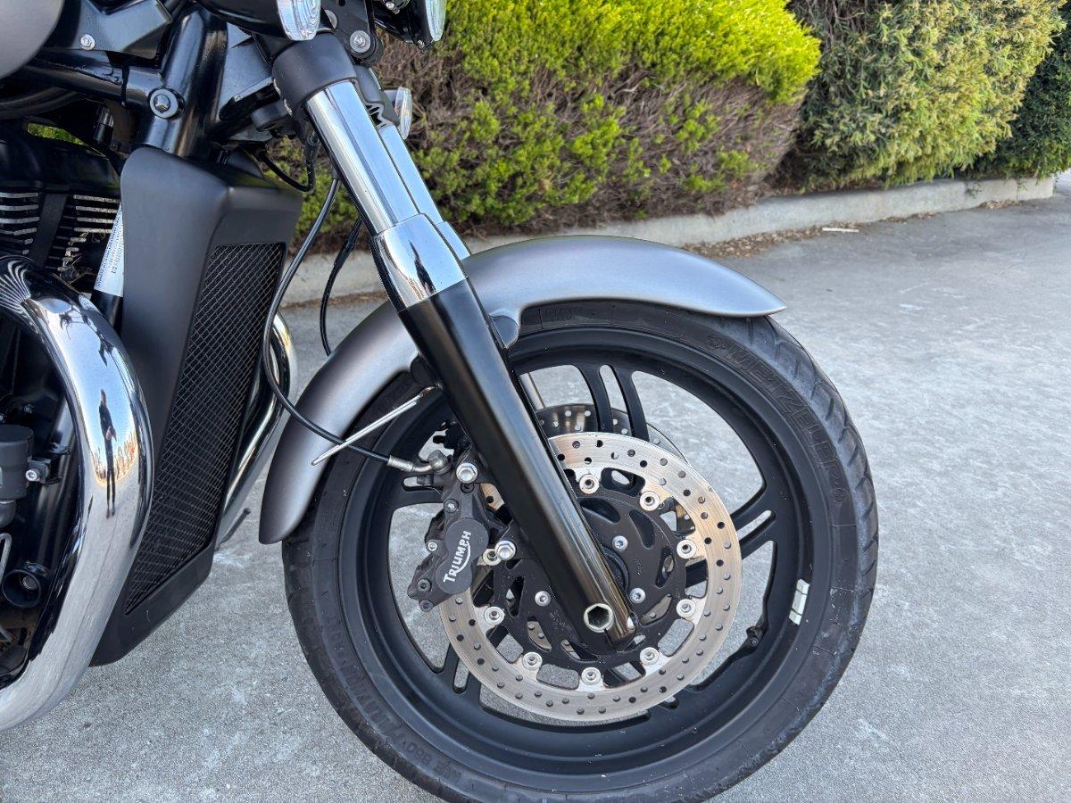 2015 TRIUMPH THUNDERBIRD STORM (ABS) CRUISER