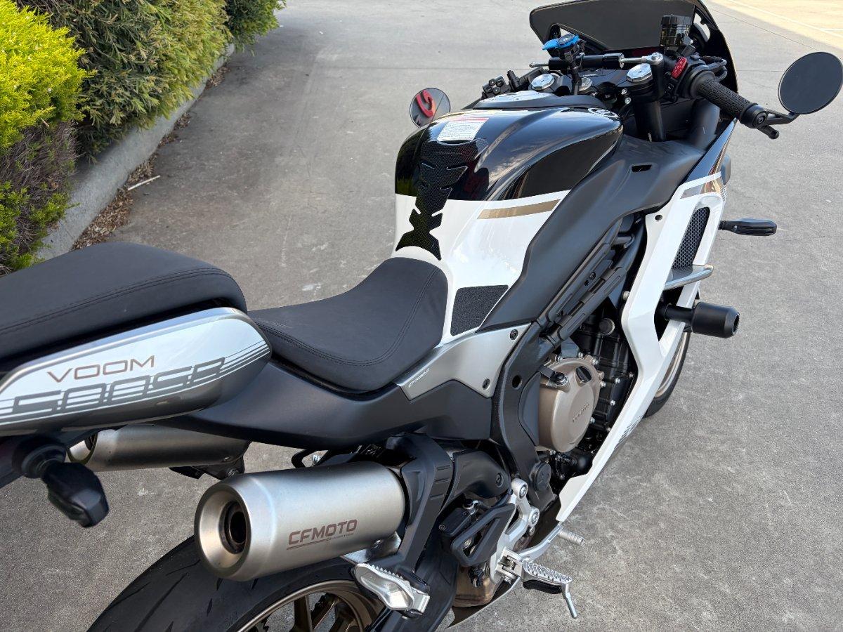 2025 CFMOTO 500 SR VOOM SPORTS