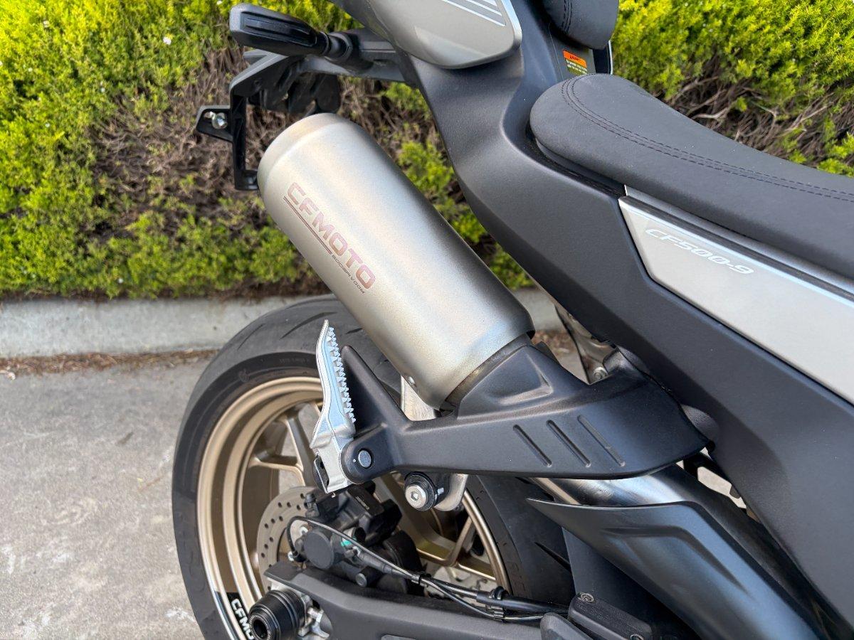 2025 CFMOTO 500 SR VOOM SPORTS