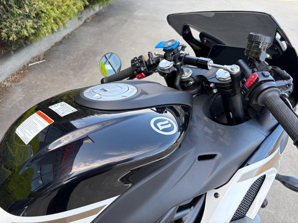 2025 CFMOTO 500 SR VOOM SPORTS