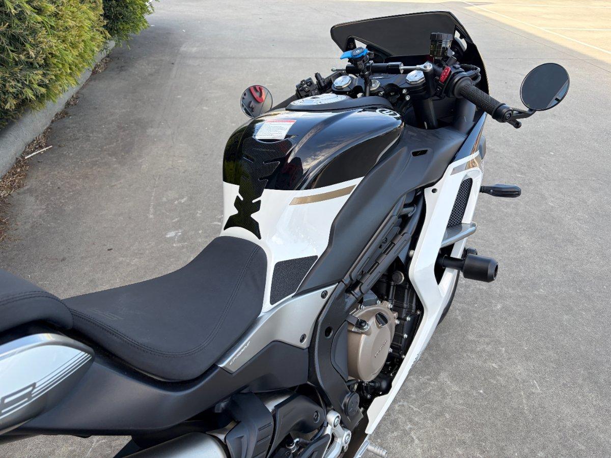 2025 CFMOTO 500 SR VOOM SPORTS