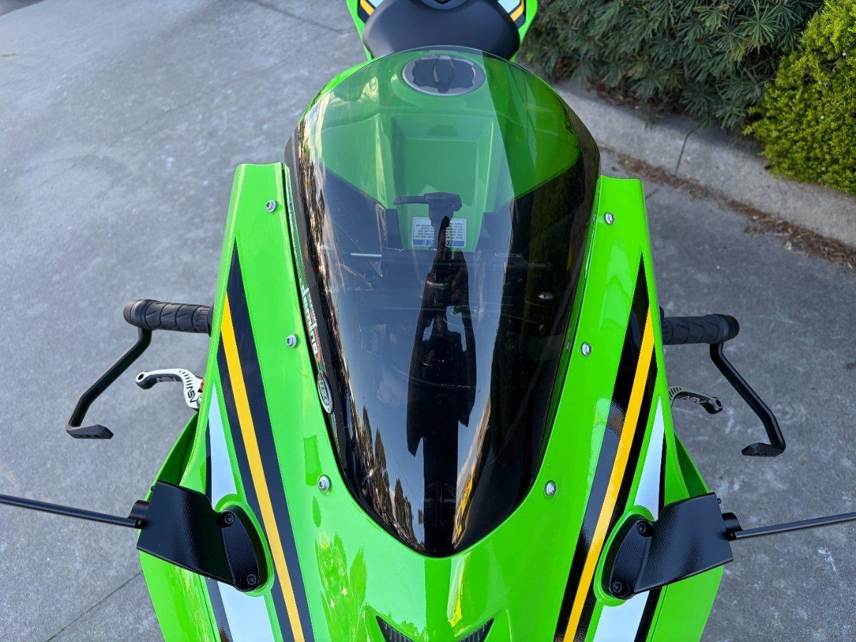 2025 KAWASAKI NINJA ZX-10R SPORTS