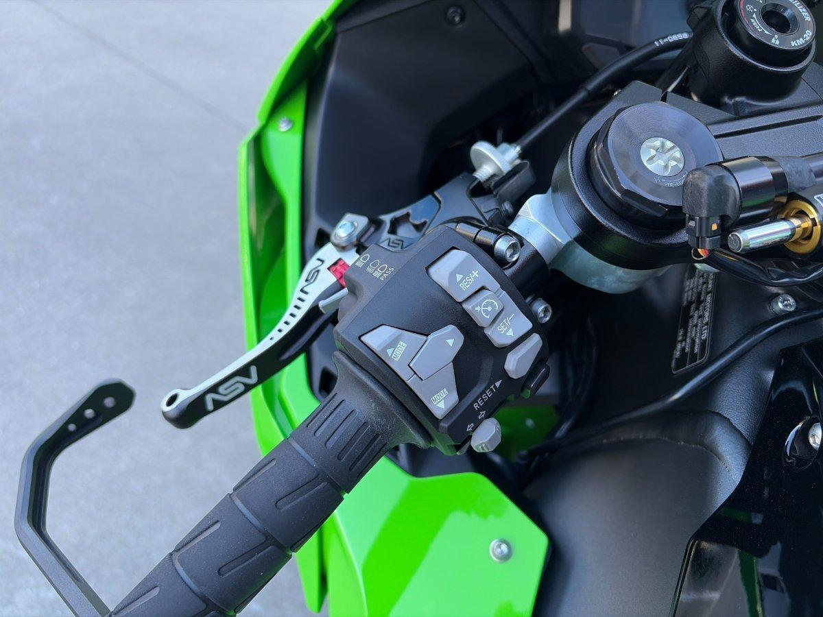 2025 KAWASAKI NINJA ZX-10R SPORTS