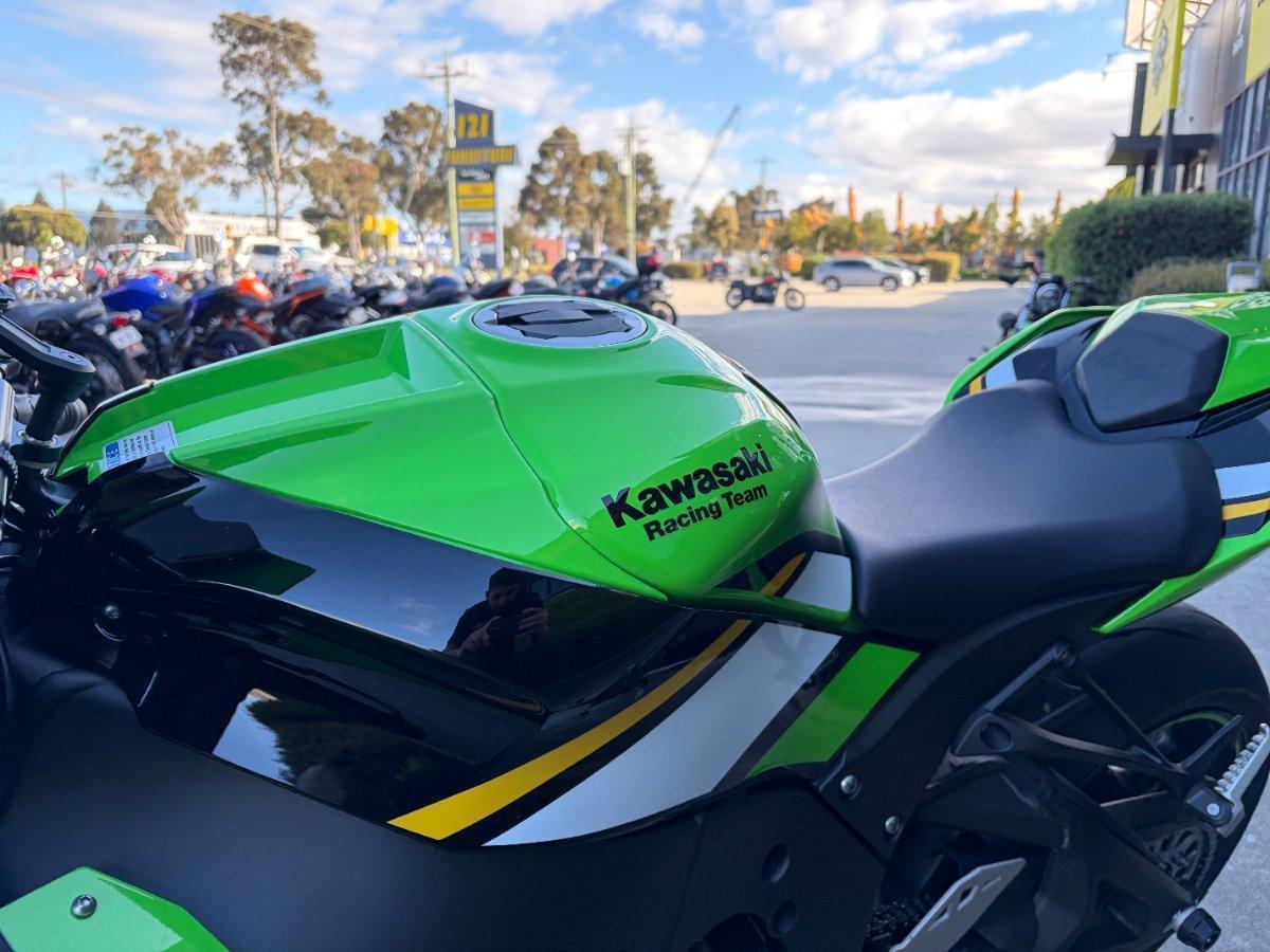 2025 KAWASAKI NINJA ZX-10R SPORTS