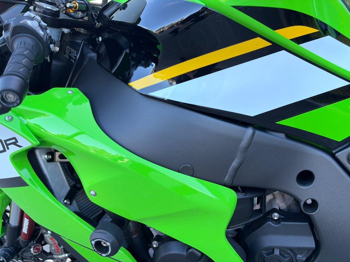 2025 KAWASAKI NINJA ZX-10R SPORTS