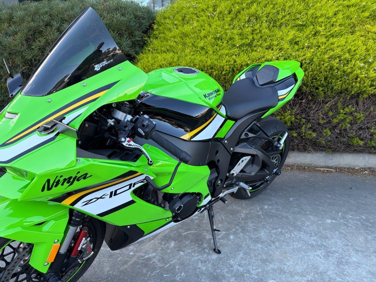 2025 KAWASAKI NINJA ZX-10R SPORTS