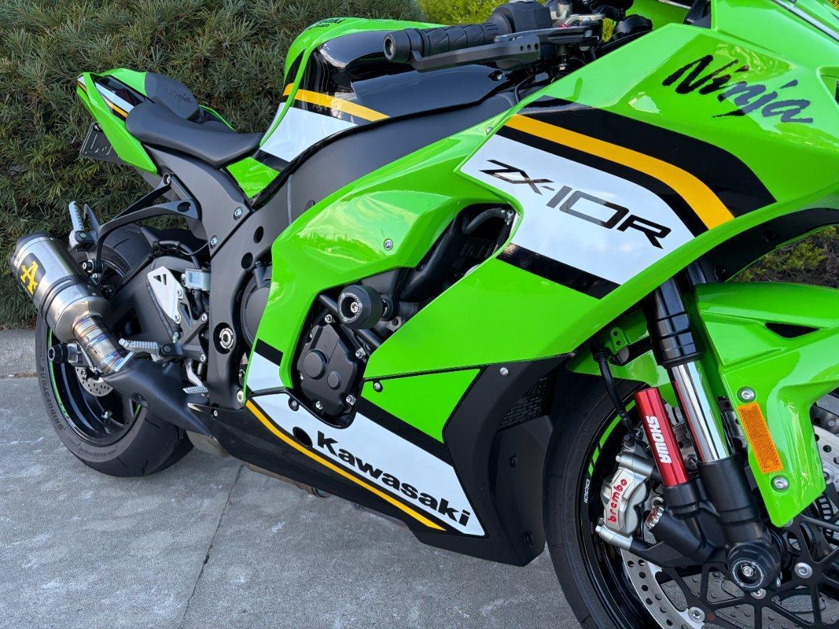2025 KAWASAKI NINJA ZX-10R SPORTS