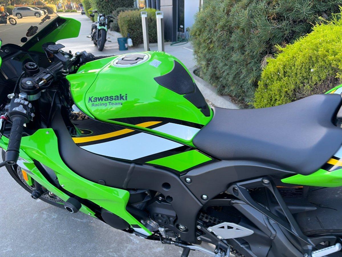 2025 KAWASAKI NINJA ZX-10R SPORTS