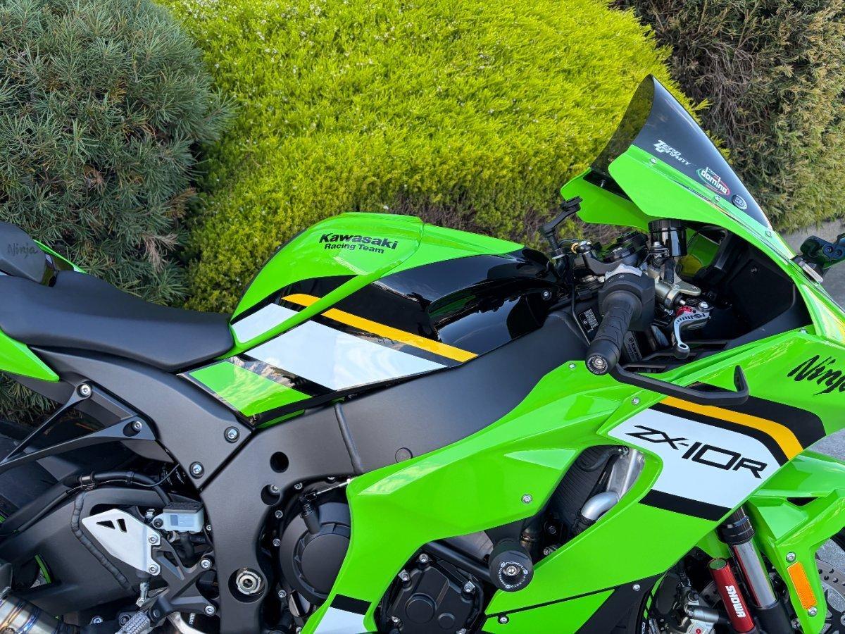 2025 KAWASAKI NINJA ZX-10R SPORTS