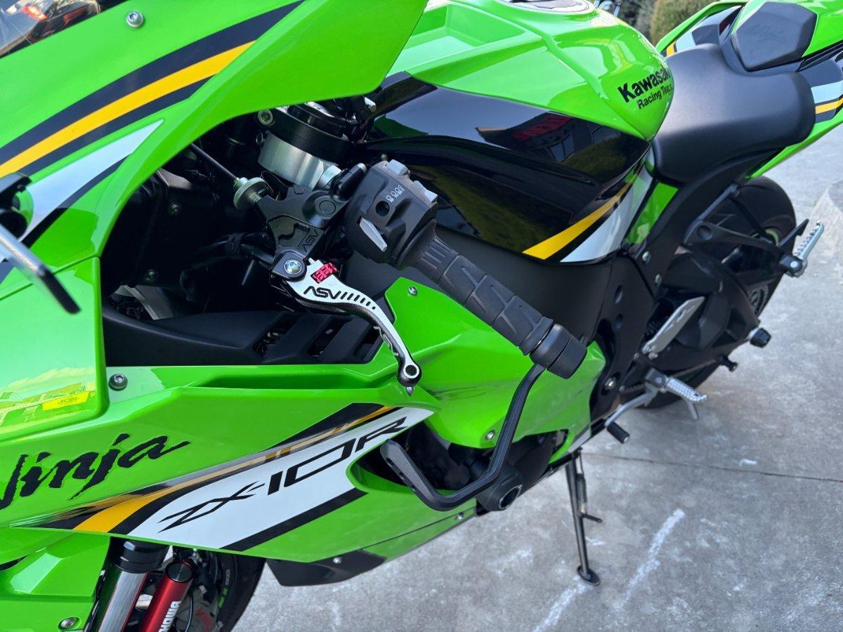 2025 KAWASAKI NINJA ZX-10R SPORTS