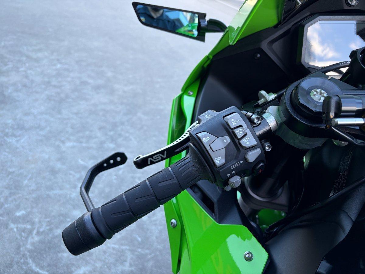 2025 KAWASAKI NINJA ZX-10R SPORTS