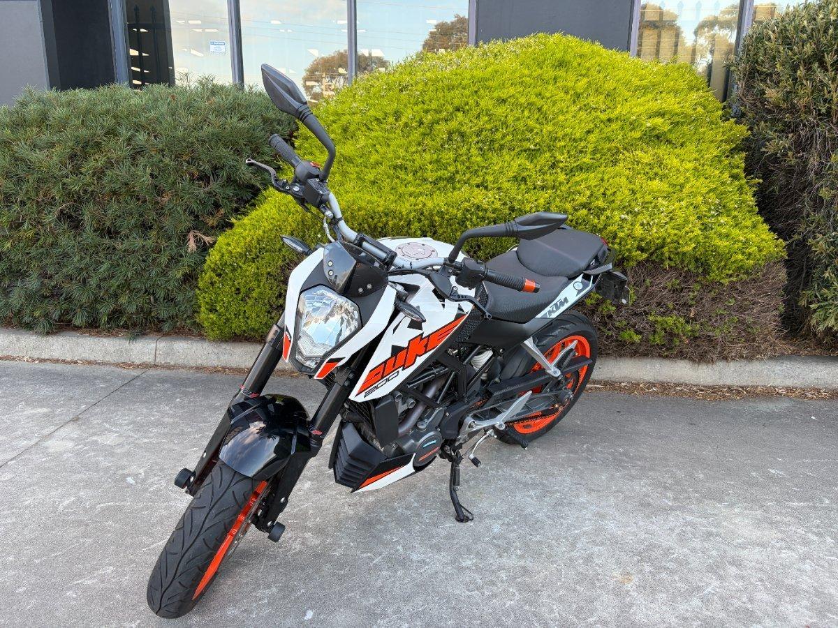 2019 KTM 200 DUKE ROAD