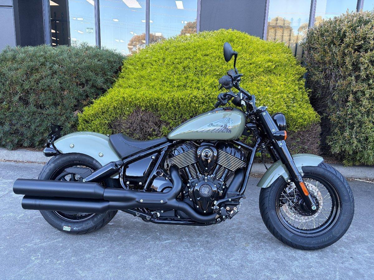 2026 INDIAN CHIEF BOBBER DARK HORSE TOURER
