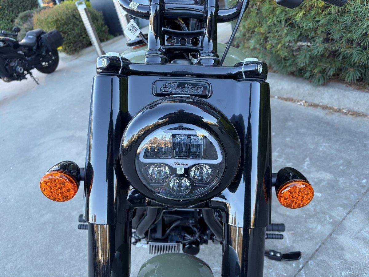 2026 INDIAN CHIEF BOBBER DARK HORSE TOURER