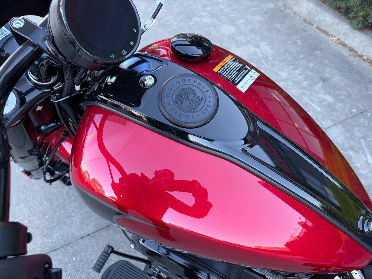 2026 INDIAN SUPER CHIEF DARK HORSE CRUISER