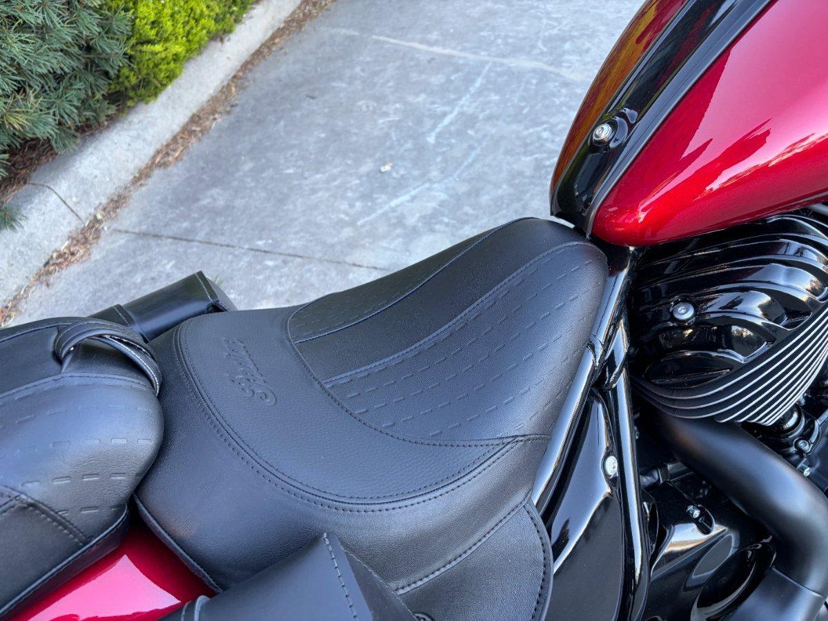 2026 INDIAN SUPER CHIEF DARK HORSE CRUISER