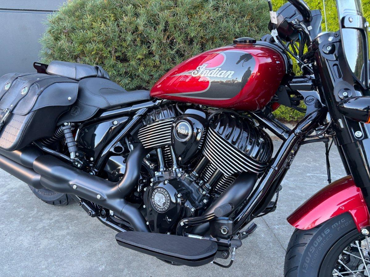 2026 INDIAN SUPER CHIEF DARK HORSE CRUISER