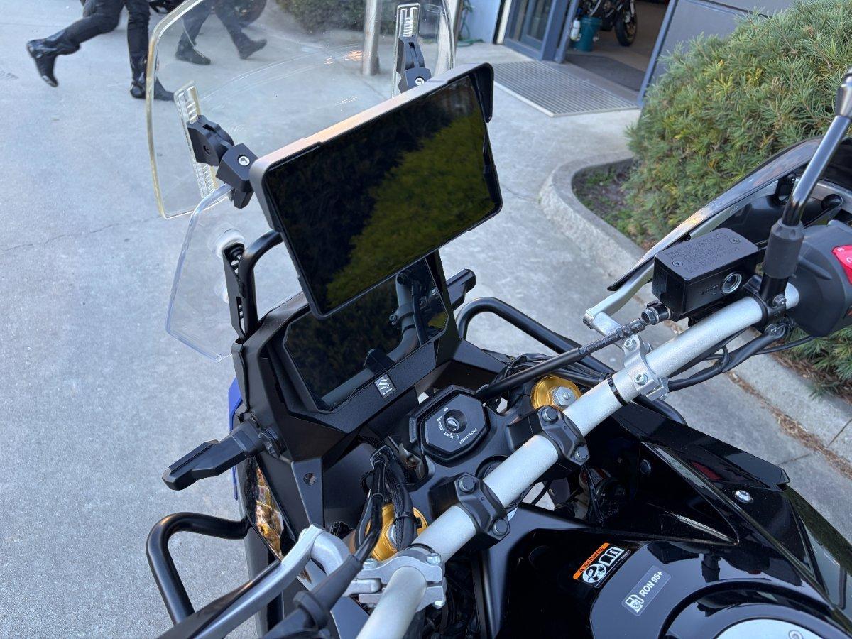 2023 SUZUKI V-STROM 800DE ROAD
