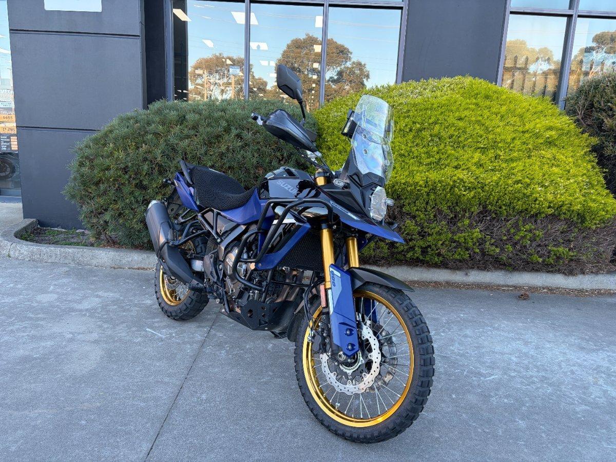 2023 SUZUKI V-STROM 800DE ROAD